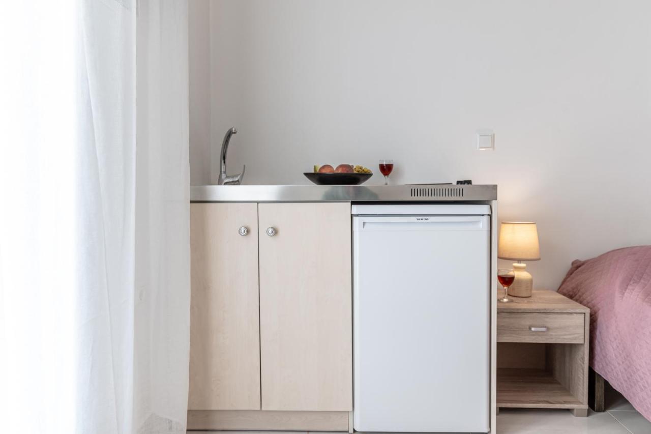 Dionysus House And Ariadne Apartment Стеліда Екстер'єр фото