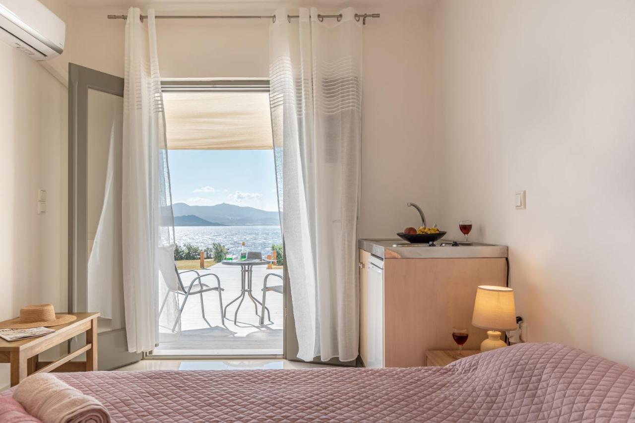 Dionysus House And Ariadne Apartment Стеліда Екстер'єр фото